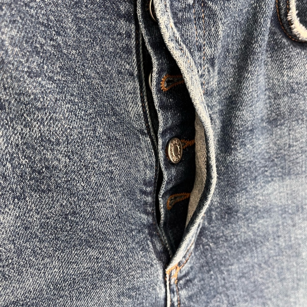 Agolde Riley Crop Jeans - Picture 6 of 8